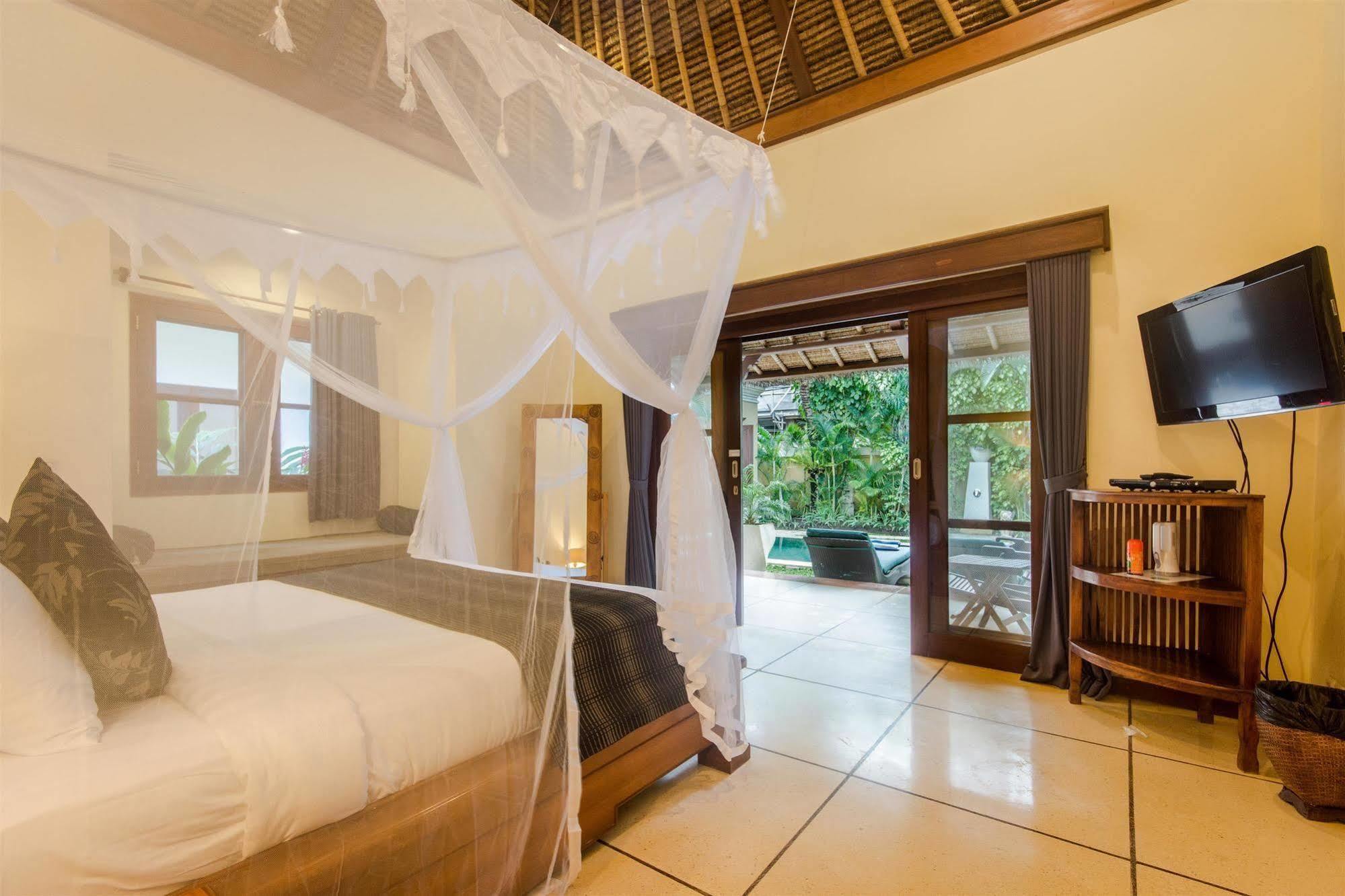 Villa Krisna Семиньяк Экстерьер фото